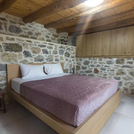 Rafaela Holiday Home Pitsidia Exterior photo